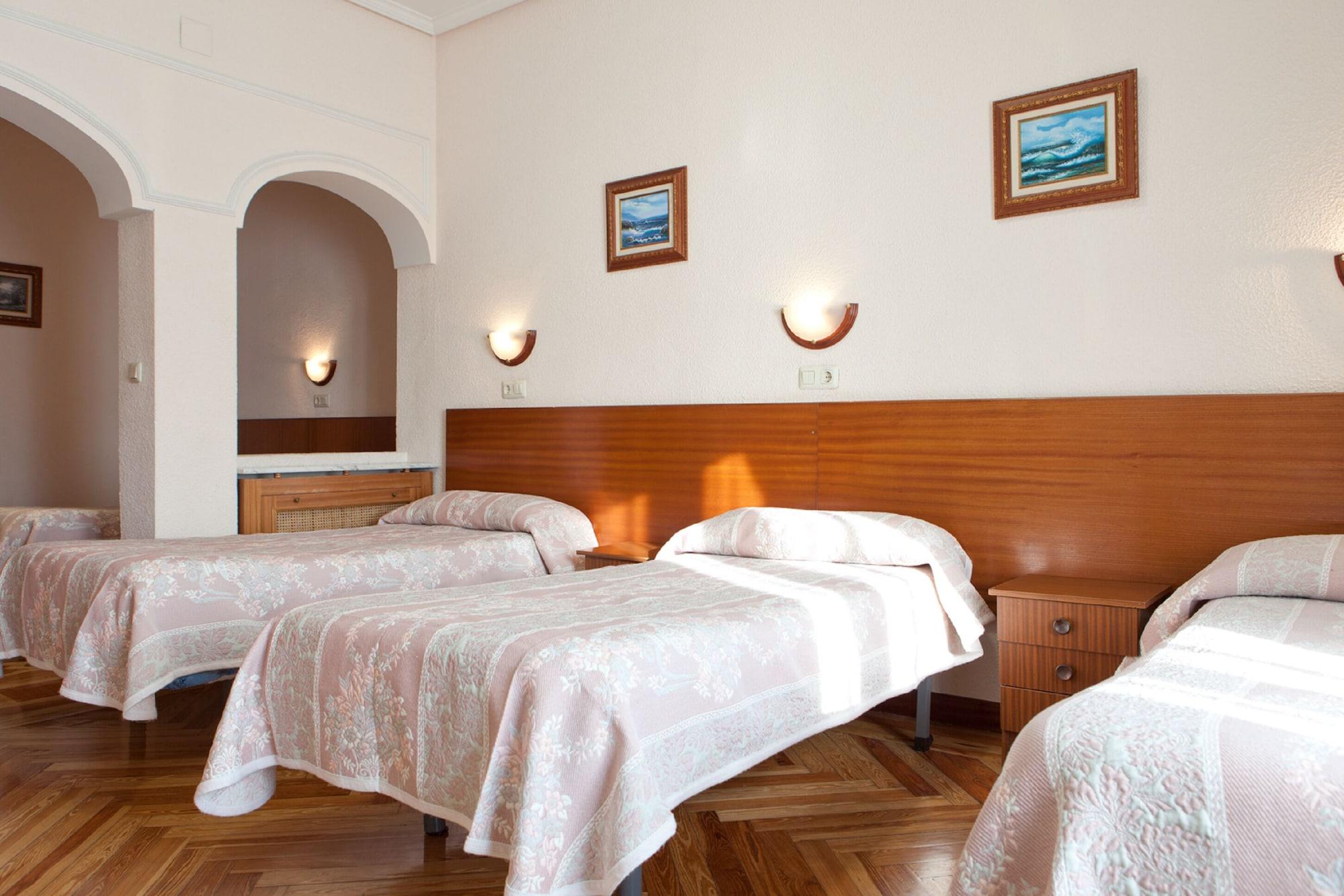Hostal Zamora Madryt Zewnętrze zdjęcie
