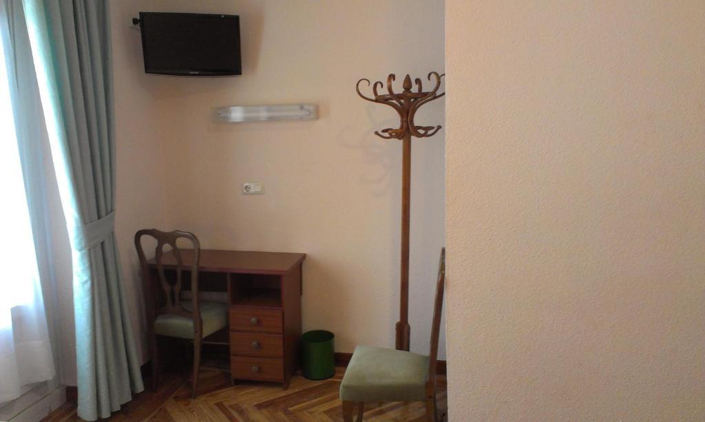 Hostal Zamora Madryt Pokój zdjęcie