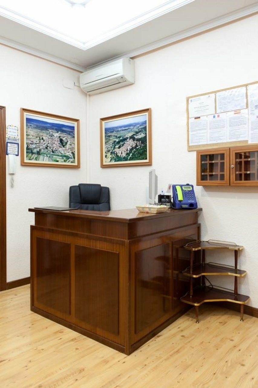 Hostal Zamora Madryt Zewnętrze zdjęcie